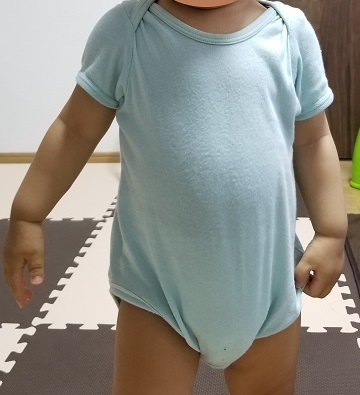 赤ちゃんベビー服サイズ80の肌着